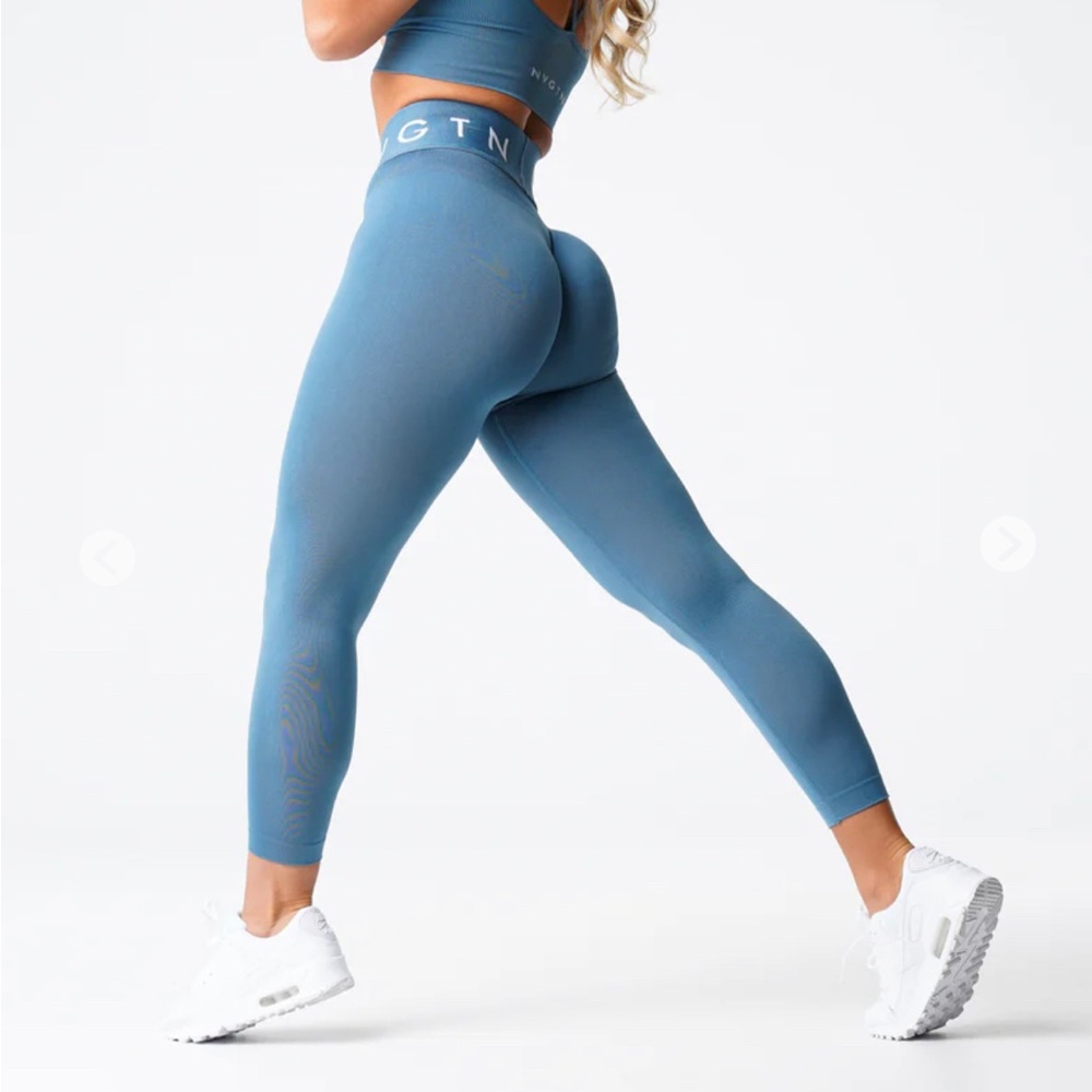 NVGTN Stone Blue Seamless Leggings NWOT